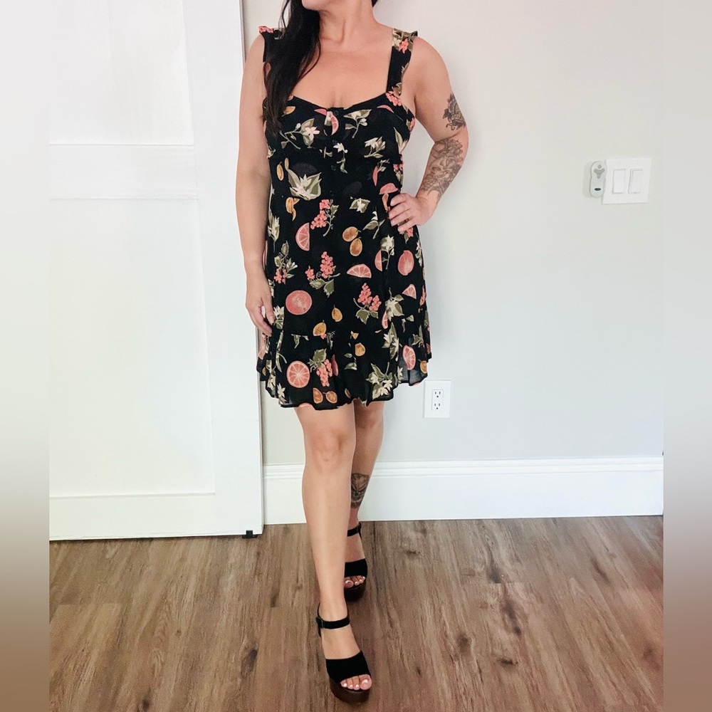 Reformation Raleigh Dress - Picture 3 of 3